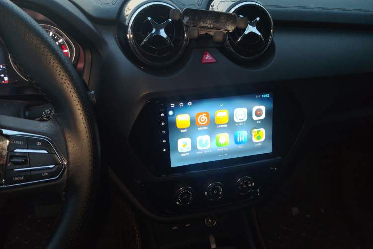 Used Soueast DX3 2018 1.5T CVT Luxury Model