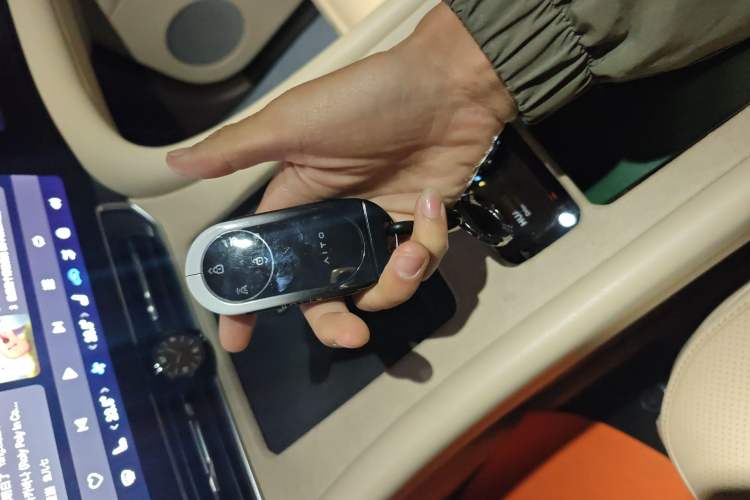 Used Hima AITO M9 2024 Range-Extended Ultra Version 52 kWh 6-Seater Model