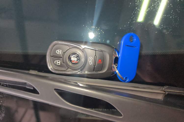 Used Buick GL8 2022 Land Business Class 652T Luxury Model
