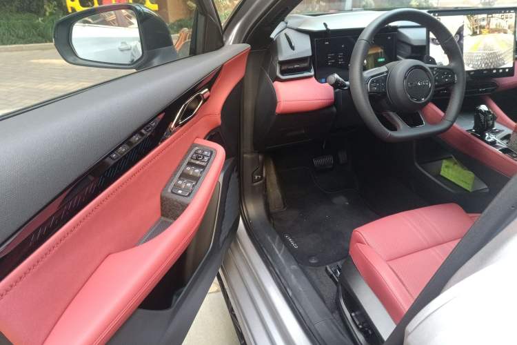 Used Lynk & Co 03 2026 Model 2.0TD Automatic Ultra