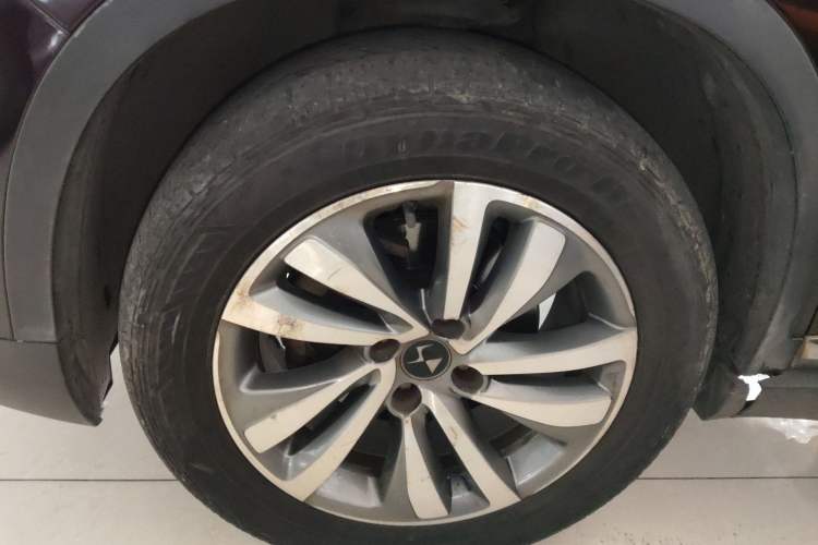 Used DS 6 2016 1.6T Luxury Edition THP160 Left Front Wheel Hub
