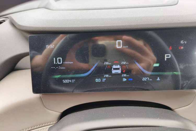 Used Geely Auto FX11 2025 4th Generation 1.5TD DCT – The Start
