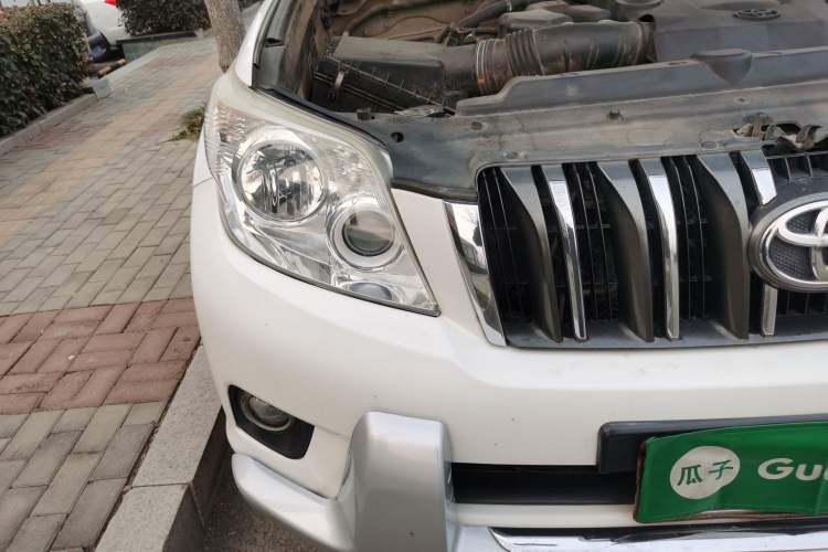 Used Toyota Prado 2010 4.0L Automatic TX-L
