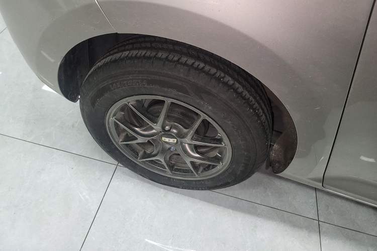 Used CHANGAN NEVO Lumin 2024 205km Launch Edition Exterior 5