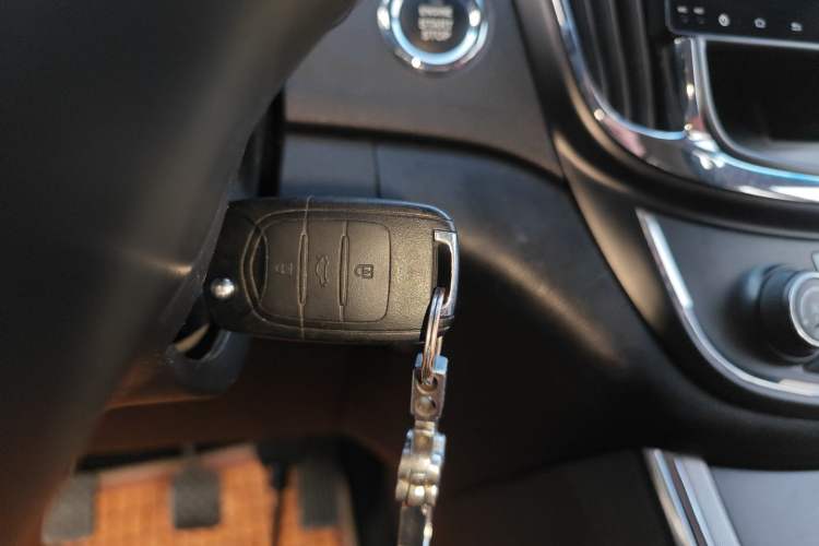 Used Baojun 560 2015 1.8L Manual Elite Edition