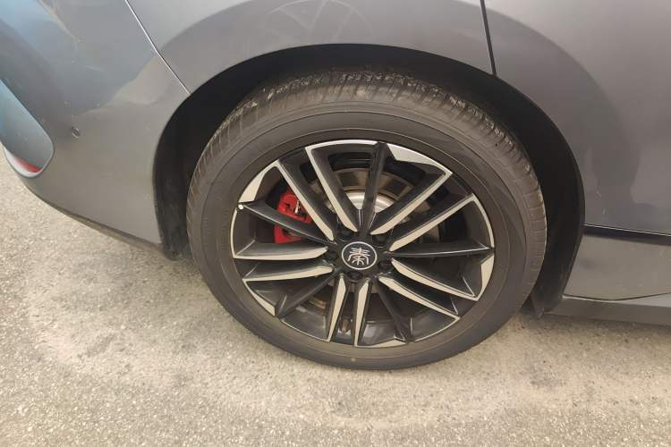 Used BYD Qin L 2025 EV 545KM Cloud Suspension Edition Exterior 5