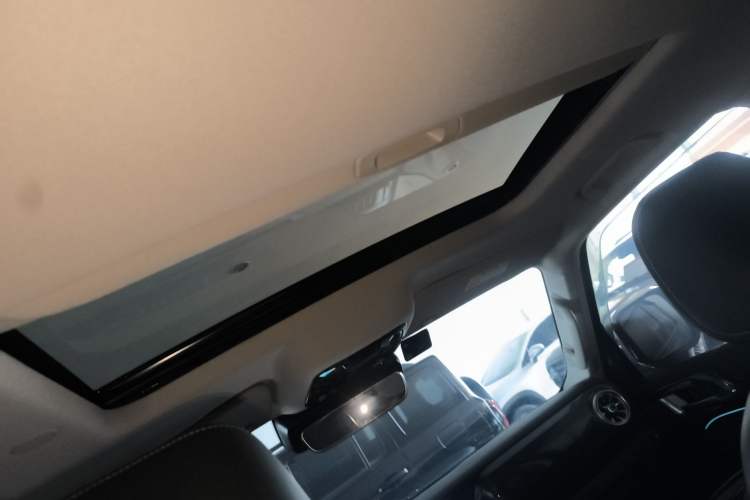 Used Tank 300 2021 City Edition 2.0T—Truly Stylish