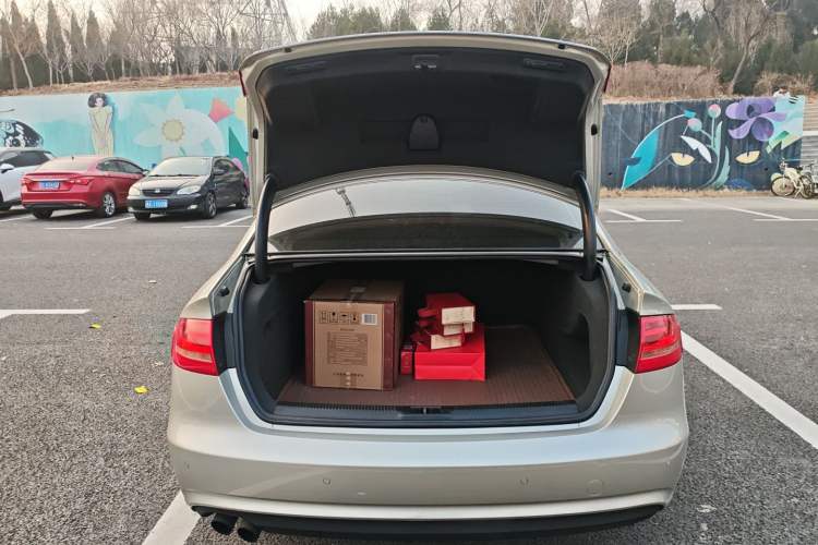 Used Audi A4L 2015 30 TFSI Automatic Comfort Model