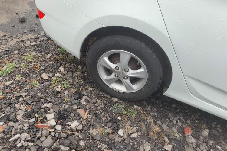 Used Hyundai Verna (older generation) 2014 1.4L Automatic Smart GLS
