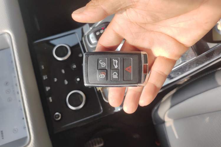 Used Land Rover Range Evoque 2020 249 PS R-DYNAMIC S Sport Edition
