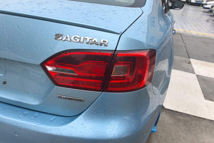 Used Volkswagen Sagitar 2013 1.4 TSI BlueMotion Edition
