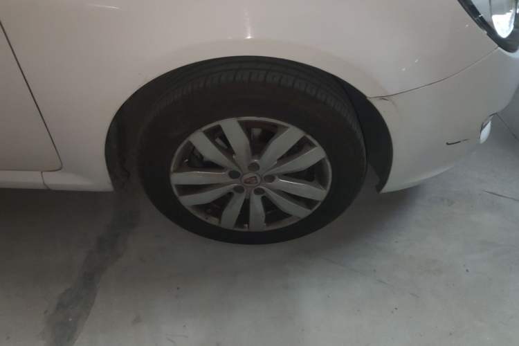 Used Roewe 350 2014 1.5L Automatic Xunda Edition
