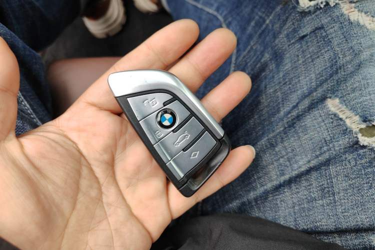 Used BMW X5 2021 xDrive40i M Sport Package Vehicle Key