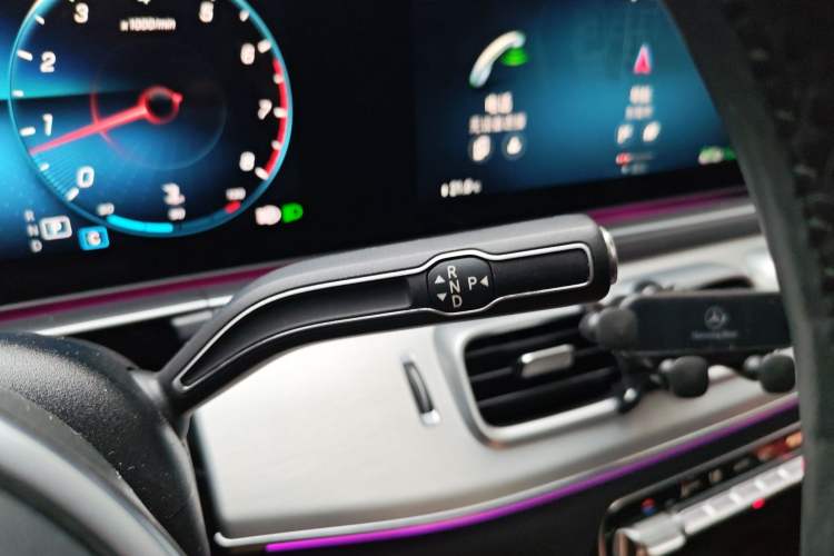 Used Mercedes-Benz GLE Coupe 2020 GLE 350 4MATIC Coupe SUV Luxury Model Gear Lever