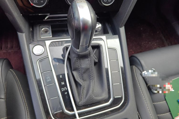 Used Volkswagen Magotan 2019 280TSI DSG Leading Model China VI Standard Gear Lever