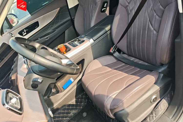 Used Chery Tiggo 9 C-DM 2025 1.5T 106KM Ultra-Comfort Edition 5 Seats Lithium-NMC