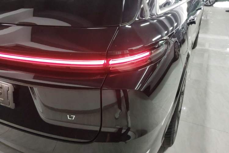 Used Li Auto L7 2025 Max Smart Refresh Edition
