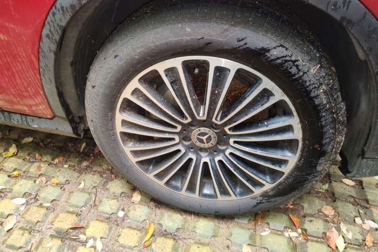 Used Mercedes-Benz GLC 2018 Facelift GLC 200 4MATIC Right Front Wheel Hub