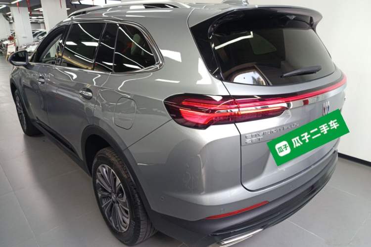 Used Buick Envision 2025 Encore Plus 28T Two-Wheel-Drive Platinum Edition