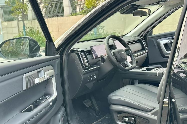 Used Chery Tiggo 7 C-DM 2025 1.5T 120KM Edition
