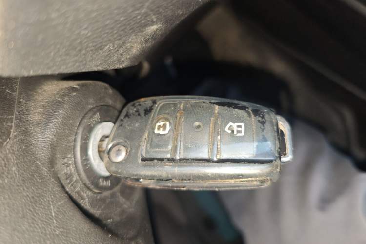 Used Isuzu D-MAX 2023 2.5T Manual 4x4 Diesel Flagship Long Wheelbase