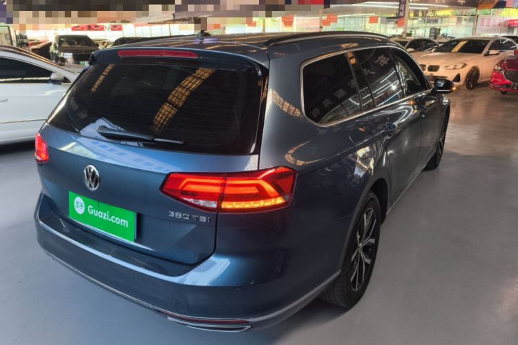 Used Volkswagen Variant 2018 380TSI Two-Wheel Drive Comfort Edition
