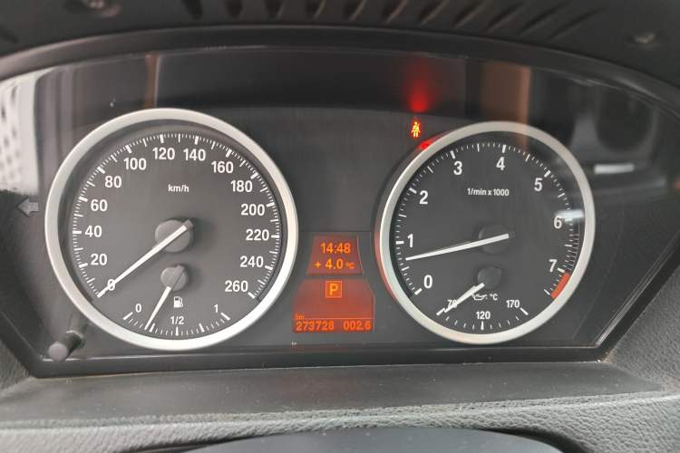 Used BMW X6 2014 xDrive35i Sport model
