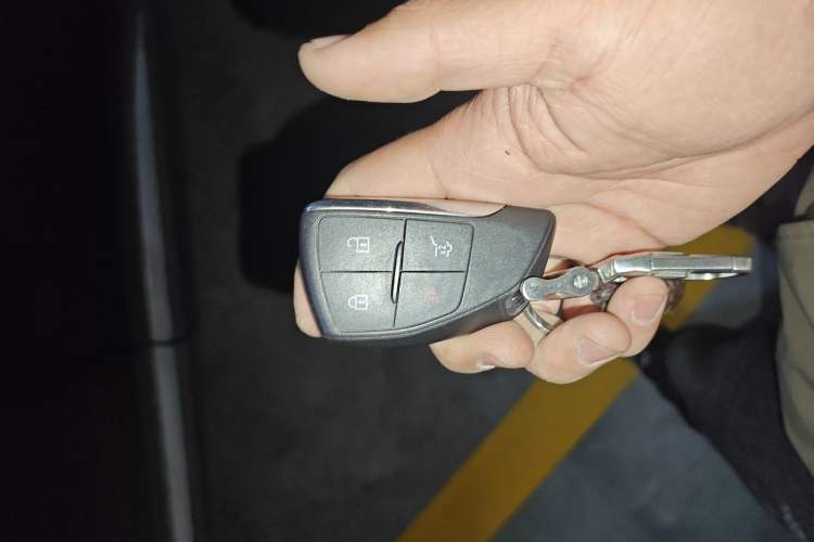 Used Buick Envision 2023 Encore Plus 652T Five-Seat Luxury Model
