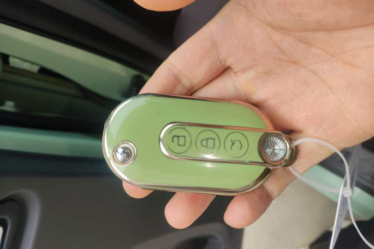 Used Wuling Hongguang MINIEV 2022 Macaron Premium Model – Lithium Iron Phosphate