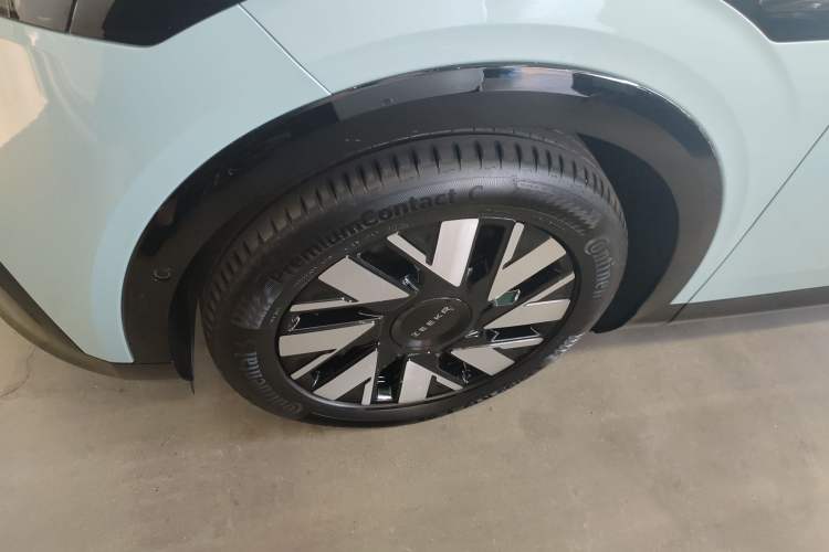 Used Zeekr MIX 2025 Long-Range Intelligent Driving Edition
