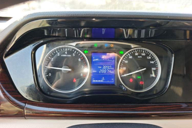 Used CHANGAN KUAYUE Xing V5 2021 1.6L Jinbao Edition Luxury Version DAM16KR