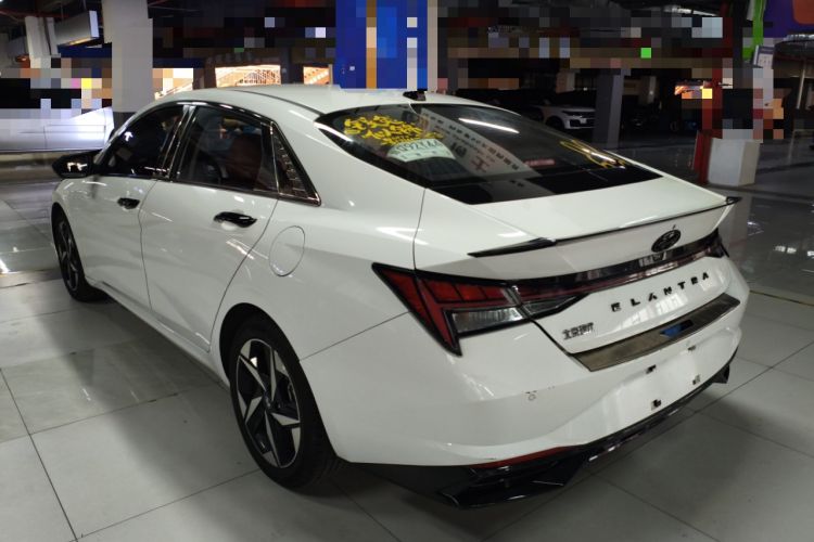 Used Hyundai Elantra 2022 1.5L CVT LUX Prestige Edition
