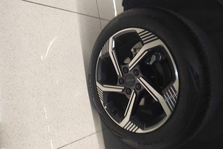 Used Lynk & Co 06 2023 Remix 1.5T JinPro
