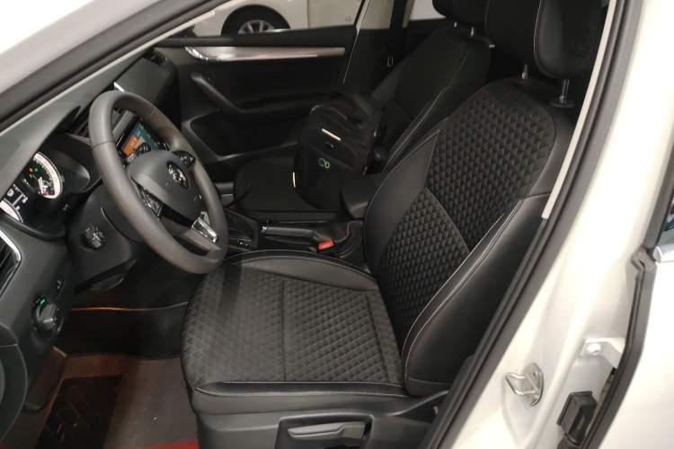 Used Skoda Octavia 2020 1.5L Automatic SmartDrive Luxury Edition
