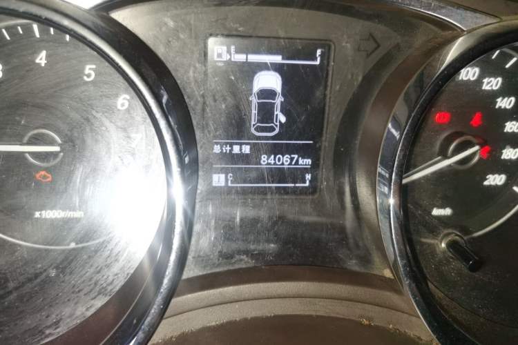 Used Baojun 730 2014 1.5L manual Comfort version 7 seats