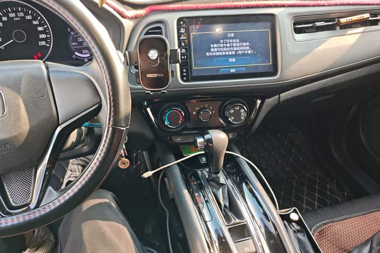 Used Honda Vezel 2020 1.5L CVT Pioneer Edition Audio And AC Panel