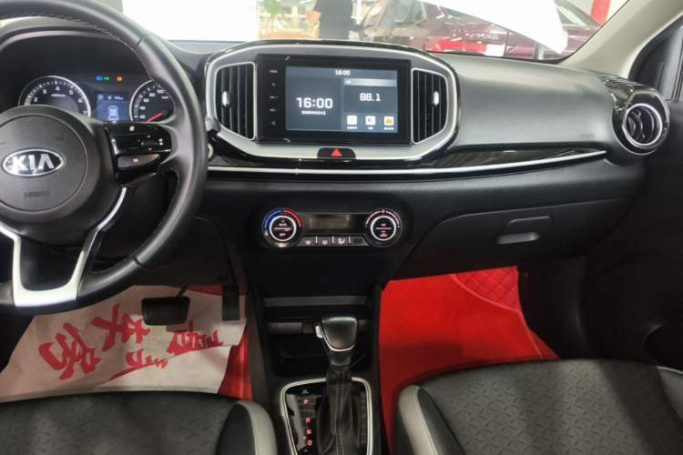 Used Kia kx1 Stonic 2019 1.4L Automatic Sport Edition China VI