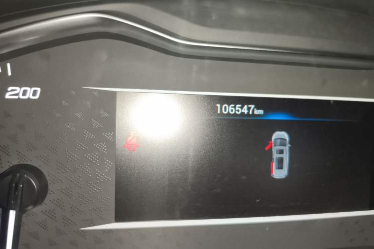 Used SAIC MAXUS G10 2023 Facelift 2.0L Manual Multi-Function Version Gasoline 7-Seater