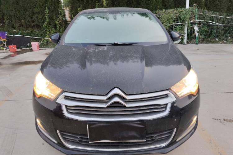 Used Citroen C4L 2013 1.8L Automatic Enjoyment Edition Front