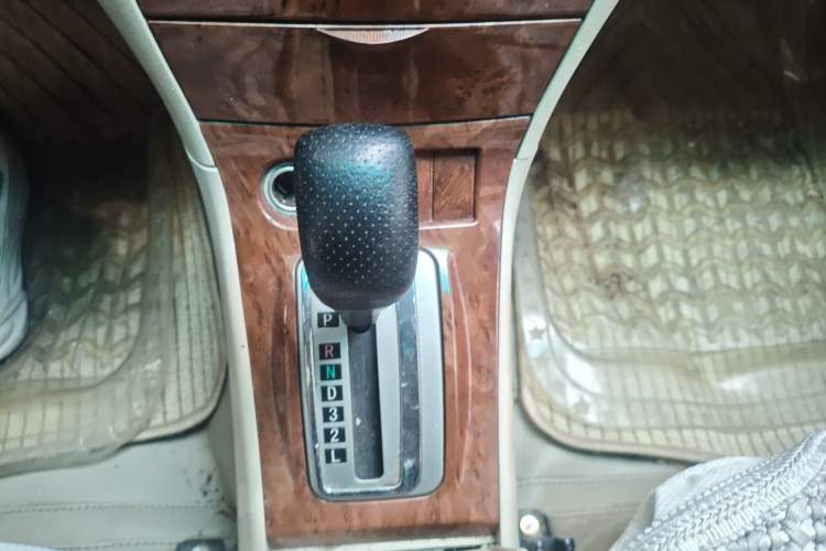 Used BYD F3 2009 1.6L Smart Platinum Edition Automatic Model Gear Lever