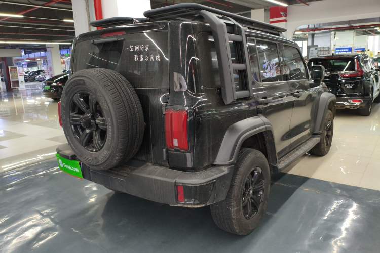 Used Tank 300 2025 2.0T Conqueror