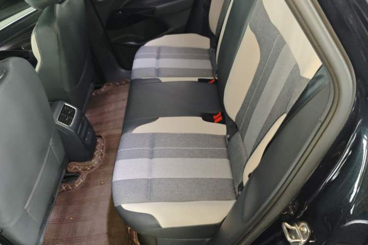 Used Volkswagen ID.4 CROZZ 2024 Revised Version PURE+ Left Rear Seat