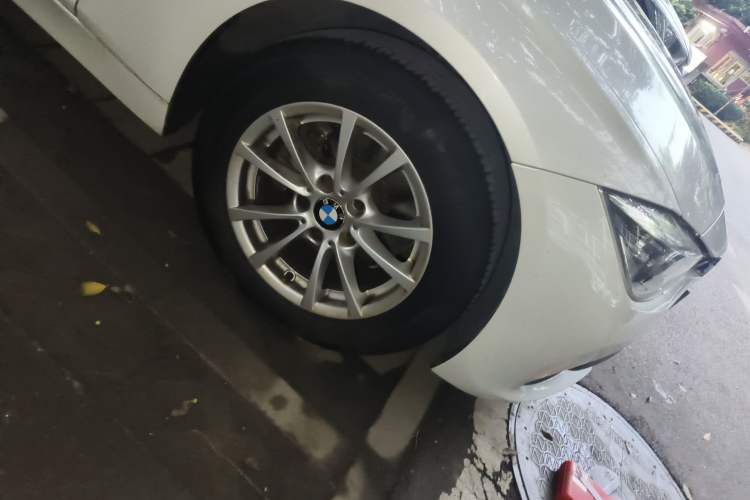 Used BMW 3 Series 2016 316i Fashion Model