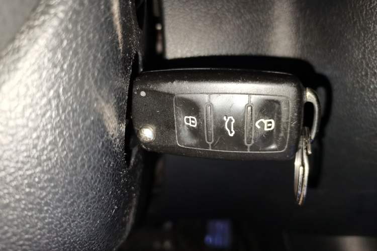 Used Volkswagen Tiguan L 2015 1.8TSI Automatic Two-Wheel Drive Trend Edition