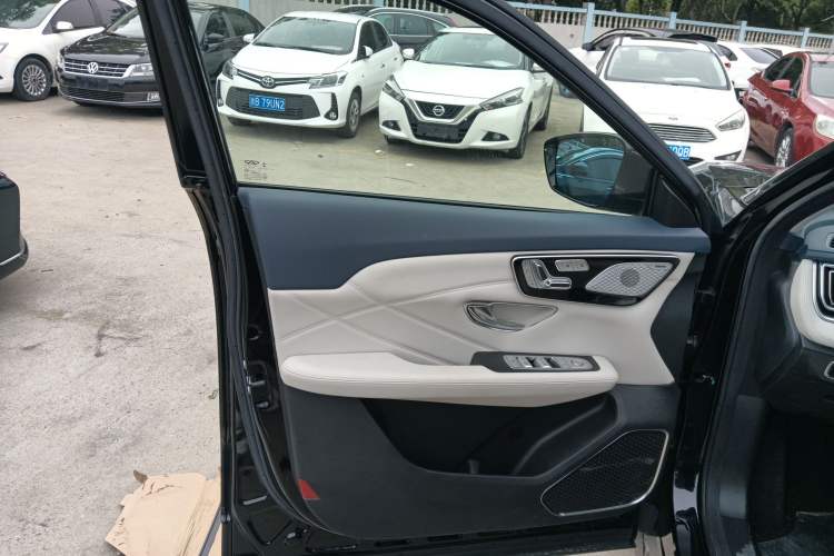 Used JETOUR Shanhai L7 2024 1.5T 120km ULTRA 7-Seater