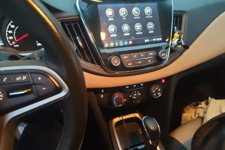 Used Chevrolet Monza 2021 320 Automatic Enjoyment Sunroof Edition