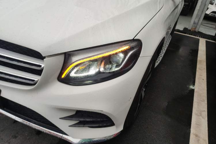 Used Mercedes-Benz GLC 2018 GLC 260 4MATIC Luxury Model Left Front Headlight