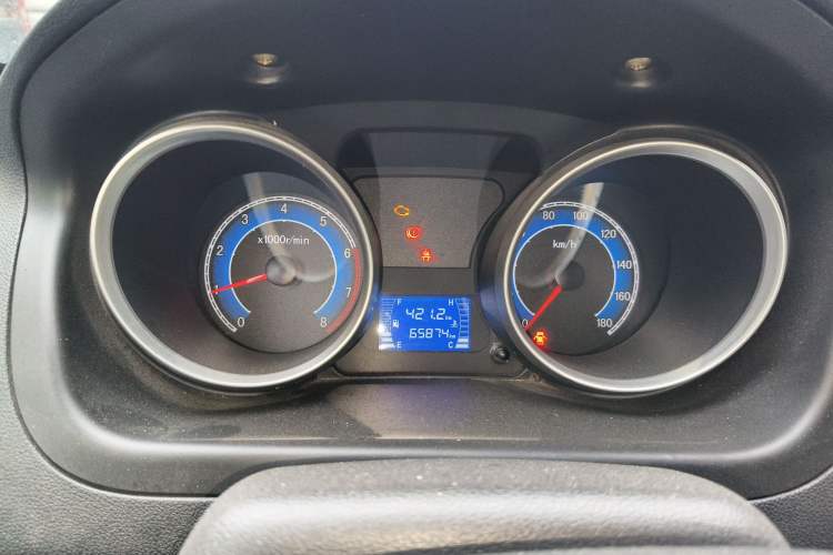 Used CHANGAN KAICHENG Ruixing M60 2020 1.5L Base Version China VI Standard 2-Seater Van with DAM15KR Engine Instrument Cluster