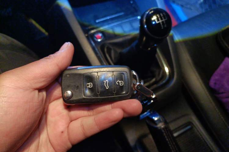 Used Volkswagen Sagitar 2017 1.6L Manual Comfort Model Vehicle Key