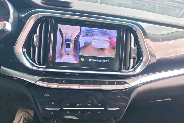 Used JETOUR X90 2019 1.6T DCT Luxury Touring Edition 5 Seats China VI Standard Audio And AC Panel